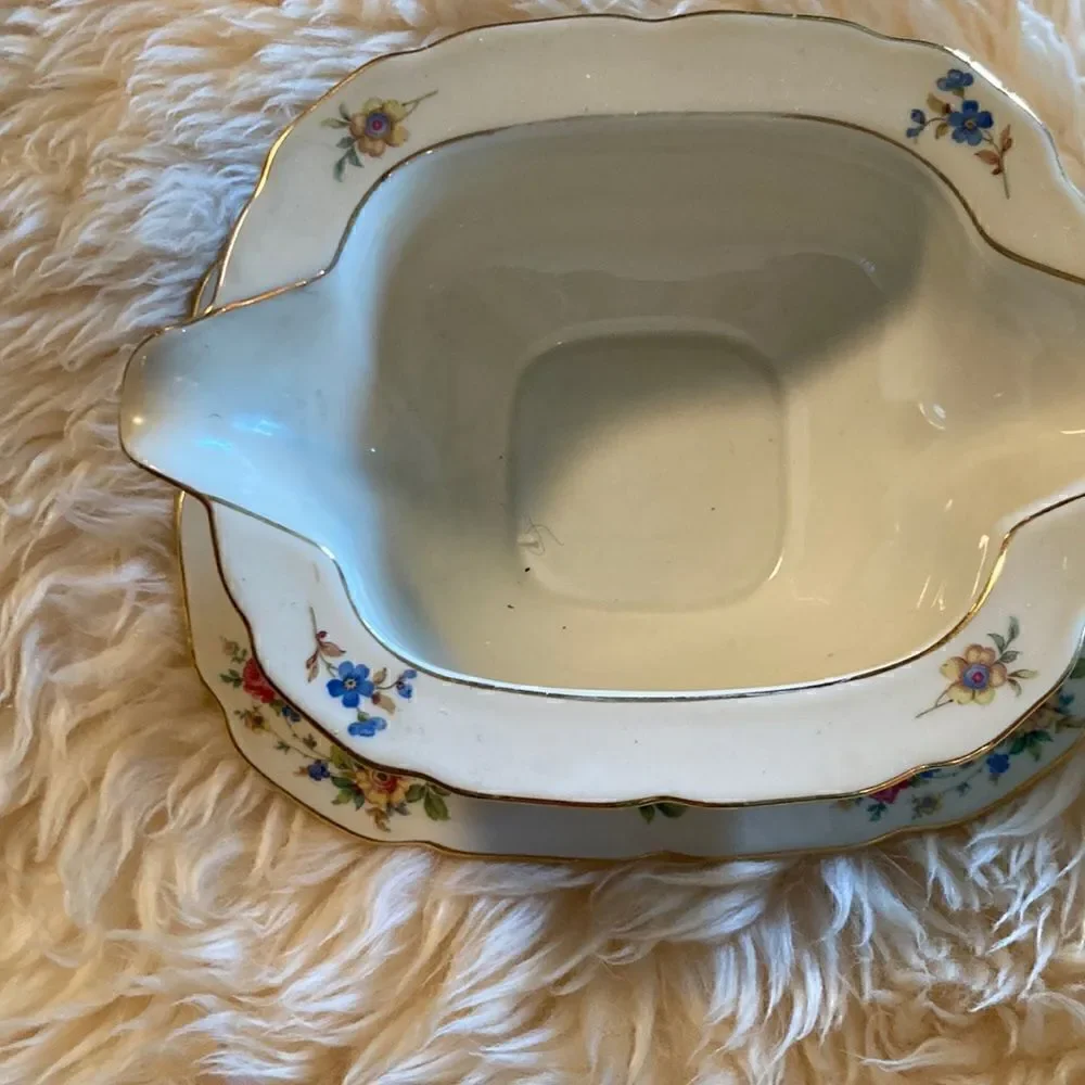 Thomas Porcelain China Ivory Floral bowl with base attached 7.5” x 5.5”